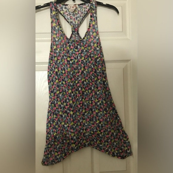 Ocean Pacific Shark Tail Tank - Picture 2 of 5